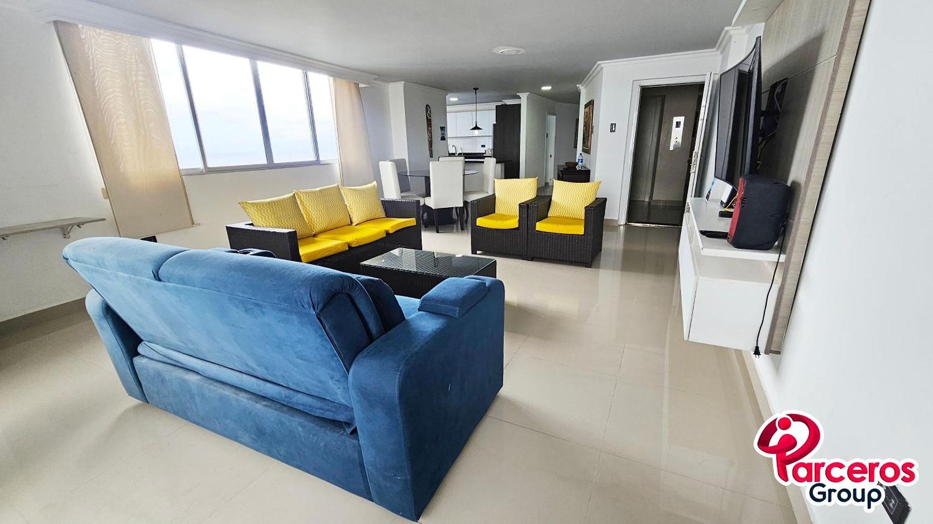 El Laguito Por Parceros Group Apartment