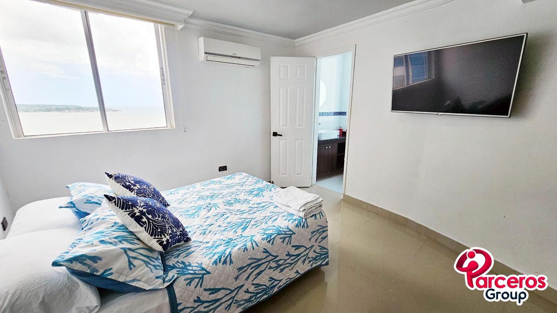 El Laguito Por Parceros Group Apartment
