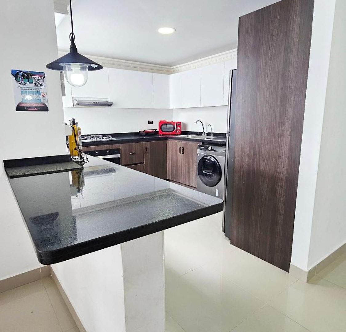 El Laguito Por Parceros Group Apartment