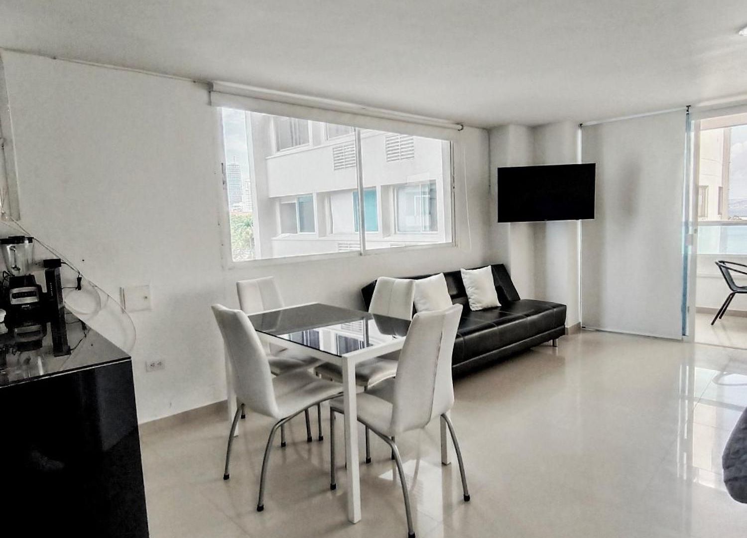 Apartment El Laguito Por Parceros Group 4*