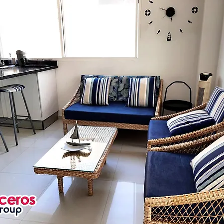 Apartamento Edificio Mirador Del Laguito Por Parceros Group Cartagena