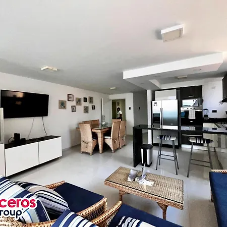 El Laguito Por Parceros Group